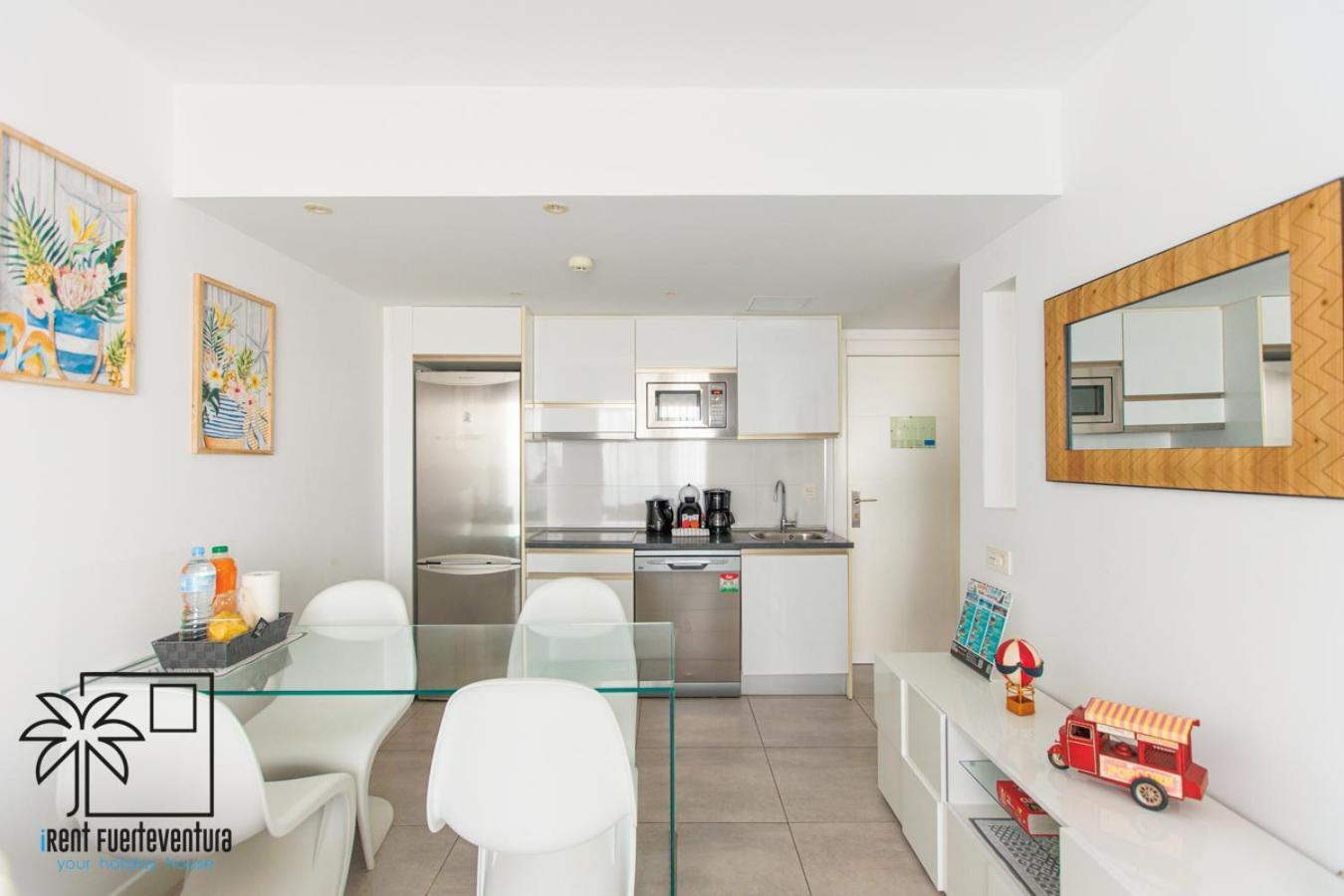 Hola Jag Corralejo Center Irent Fuerteventura Apartment Екстериор снимка
